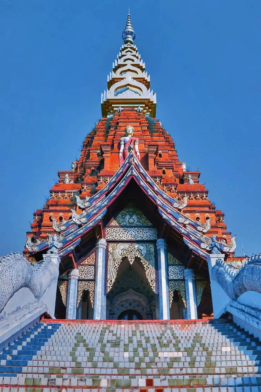 卖一头猪只为买一把吉他,这是一个什么样的民族?_拉祜