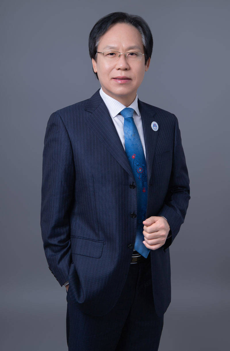 光明健康科普刘阳微创技术与传统手术并存全方位培养外科医生诊治能力