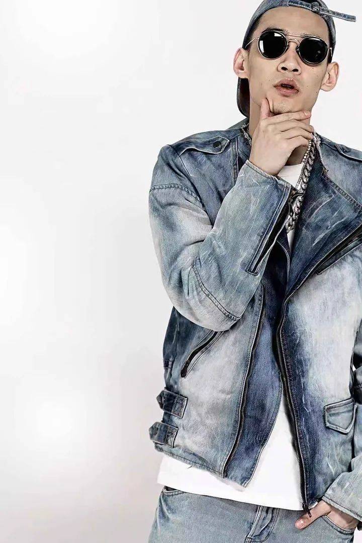 李随 aka sleepy cat,成都集团成员.