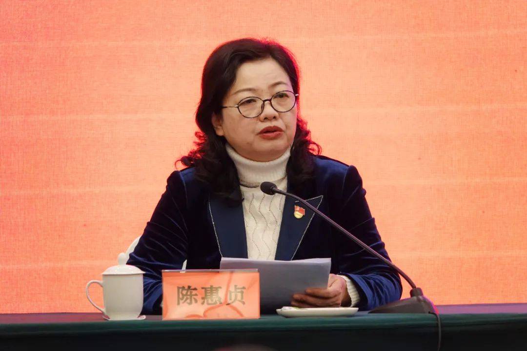 市委常委,秘书长张琳光出席发布会并作主发布市委十一届十三次全会于