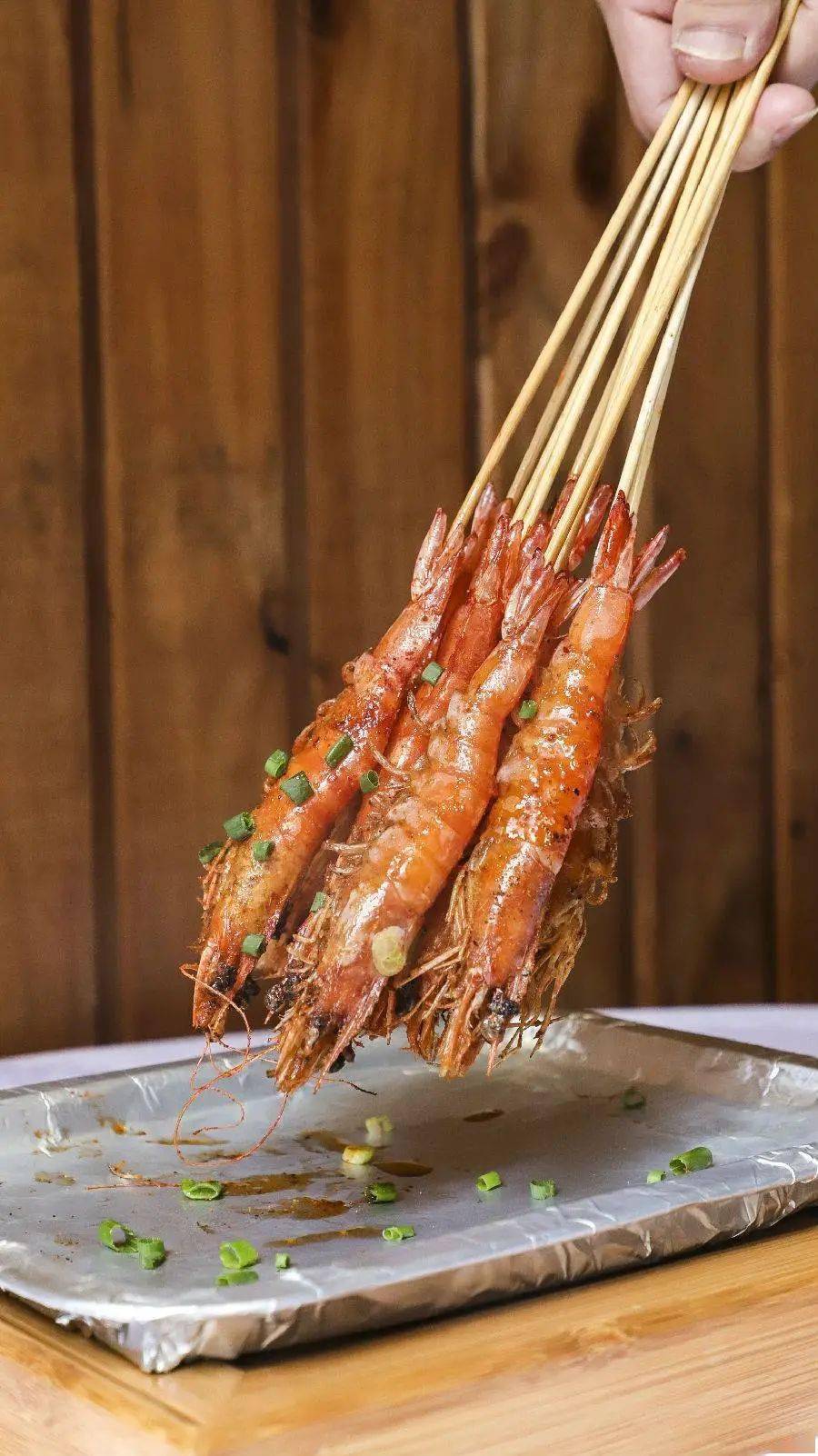 人爱不释手光是闻一下胃里的馋虫都开始搅动了小吃脆脆的花生一口一个