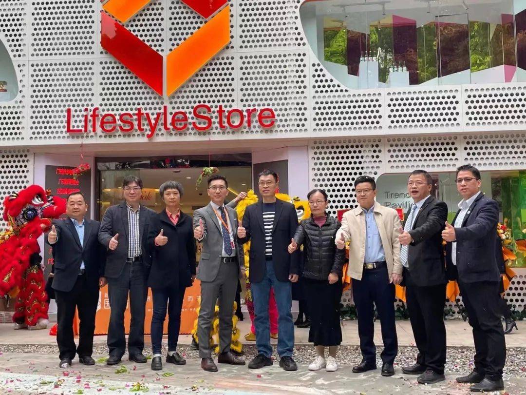 自助购物逛遍全球就在冲口街坊身边新开的这条国际购物体验街