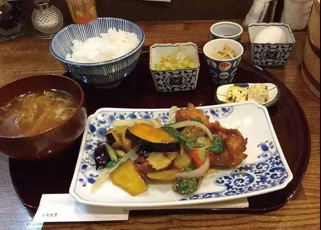 这家日本餐厅吃饭不要钱却月入120万网友这才是我想去的餐厅