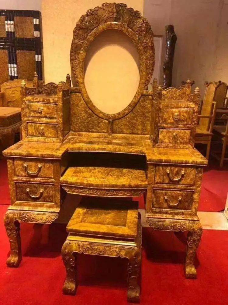 惊呆了看看中国这座价值百亿的黄金豪宅绝对震撼