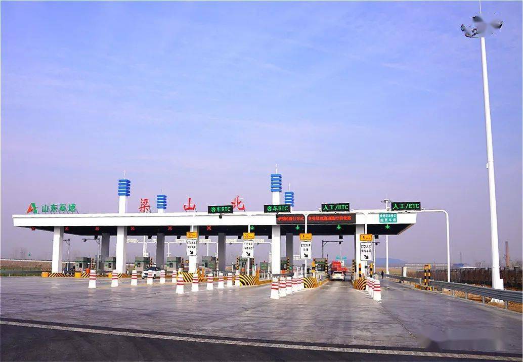 台前县委书记常奇民亲自驾车开道这是要去哪儿