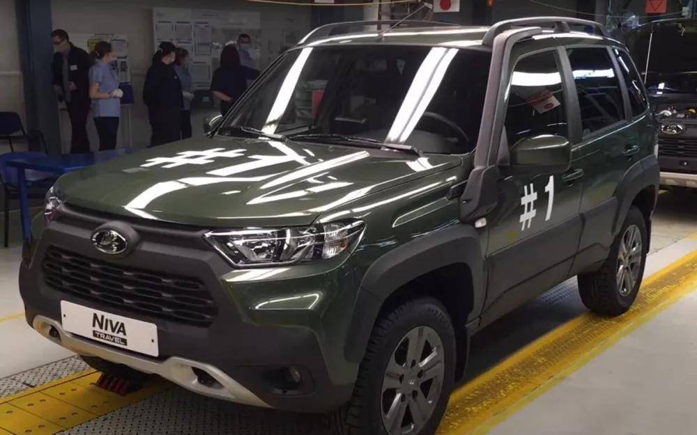 2021款ladaniva亮相便宜又硬派比吉姆尼能越野