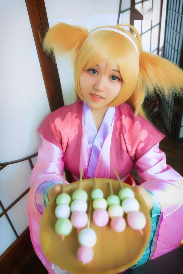狐妖小红娘 涂山苏苏cosplay,要吃糖吗?