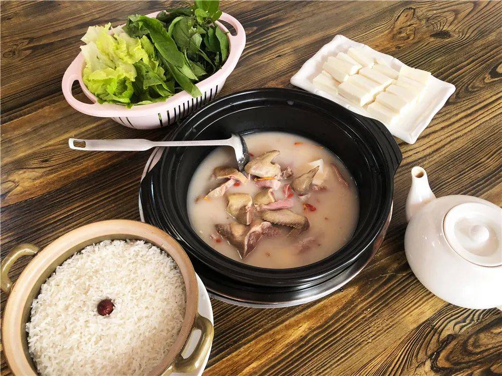 福利来袭贺州这家店一鸽多吃68元享滋补鸽子餐猪肚鸽药膳鸽红烧盐焗超