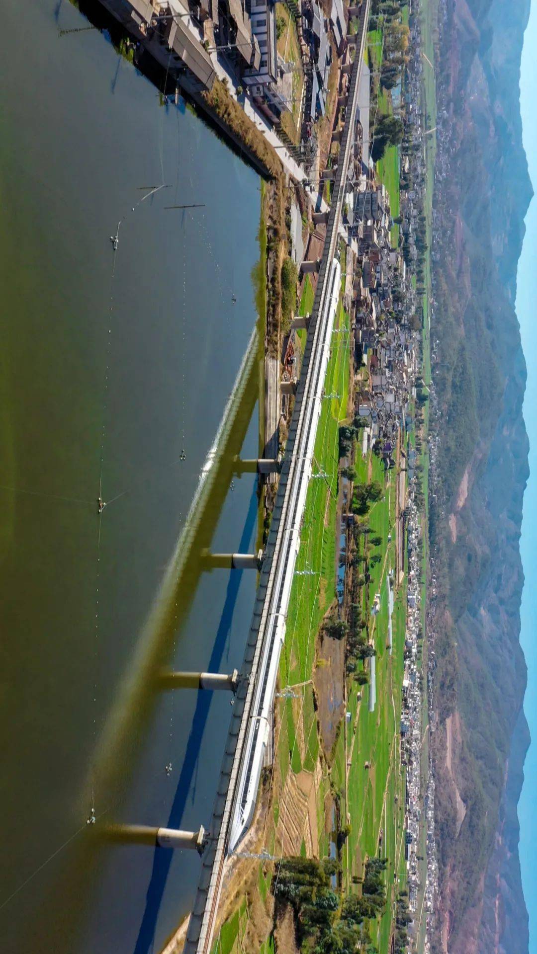 二等座最高101元大临铁路明日通车昆明至临沧约3个半小时