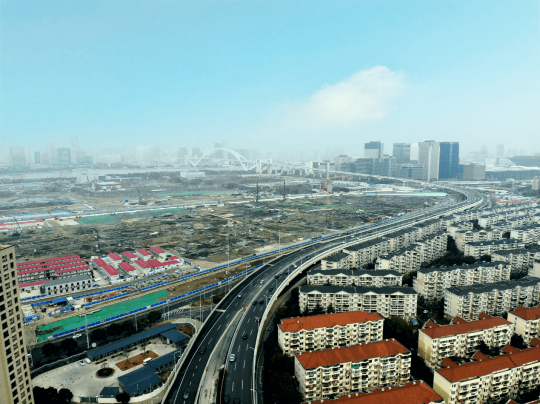 【交通】济阳路快速化改建工程卢浦大桥至中环立交段西半幅高架明天