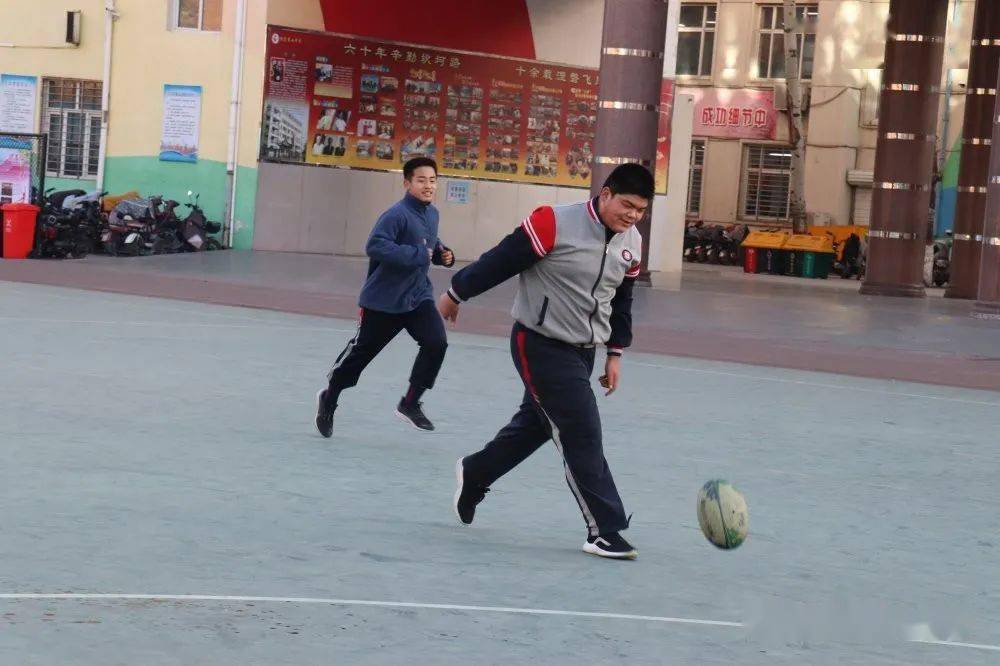 魅力社团 激扬青春 多姿校园 展我风采——保定七中社团展示活动掠影