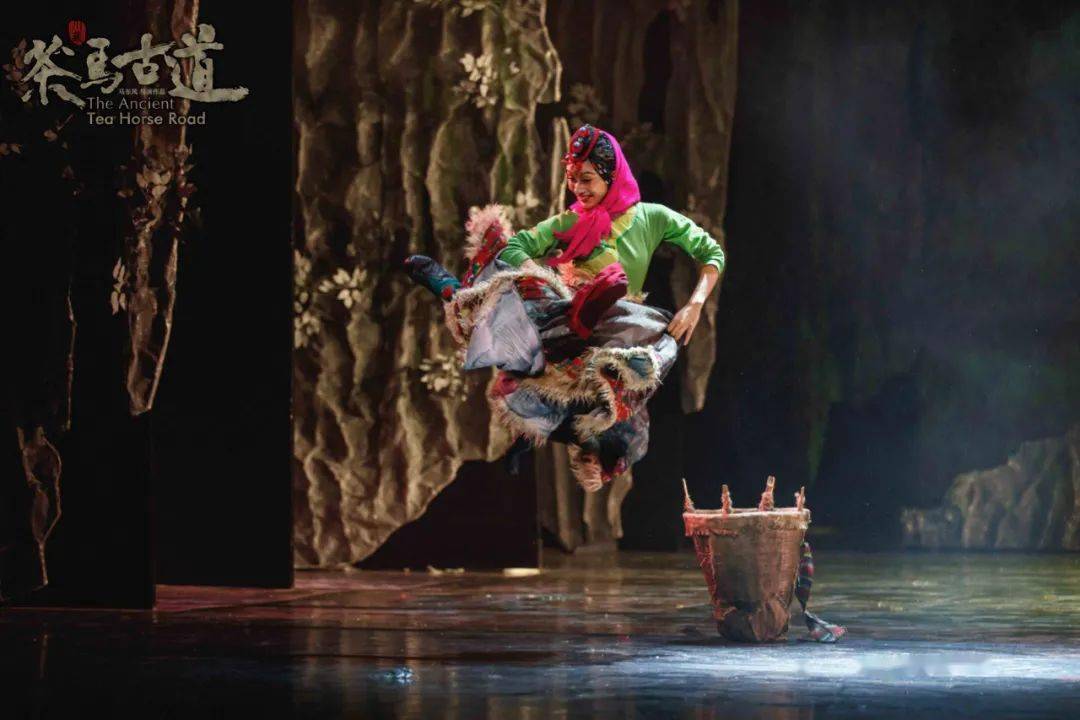 京剧《龙凤呈祥》| 音配像_古道