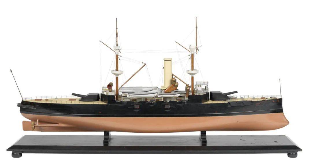 百夫长级英国皇家海军的海外型战列舰上