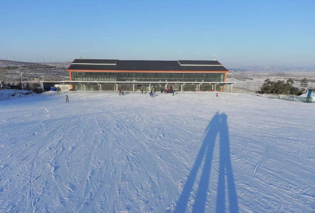 龙井海兰江滑雪场图片