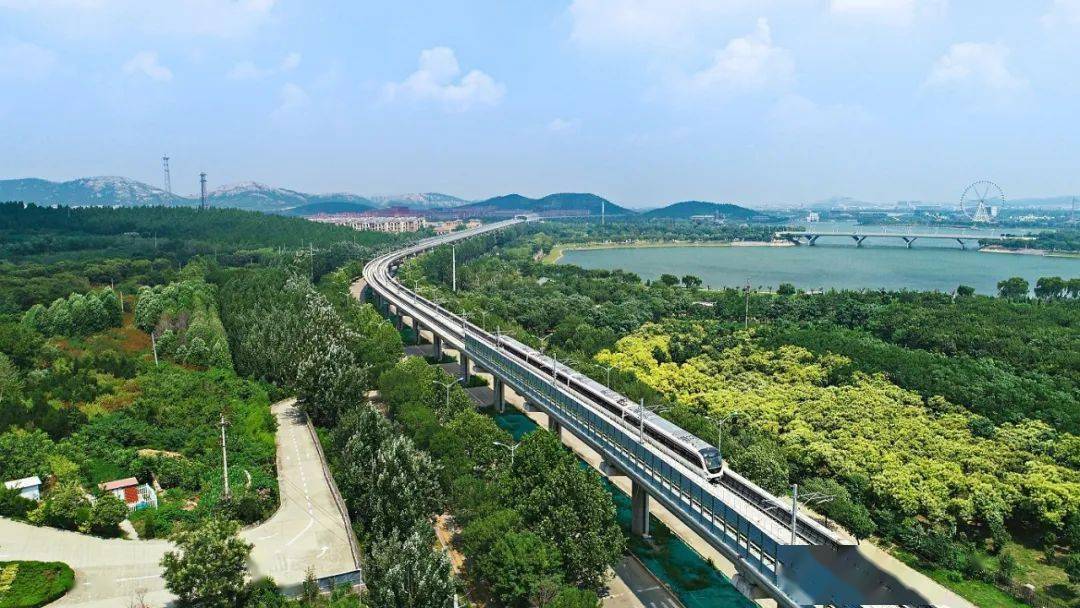 奥体中路北延快车道贯通了