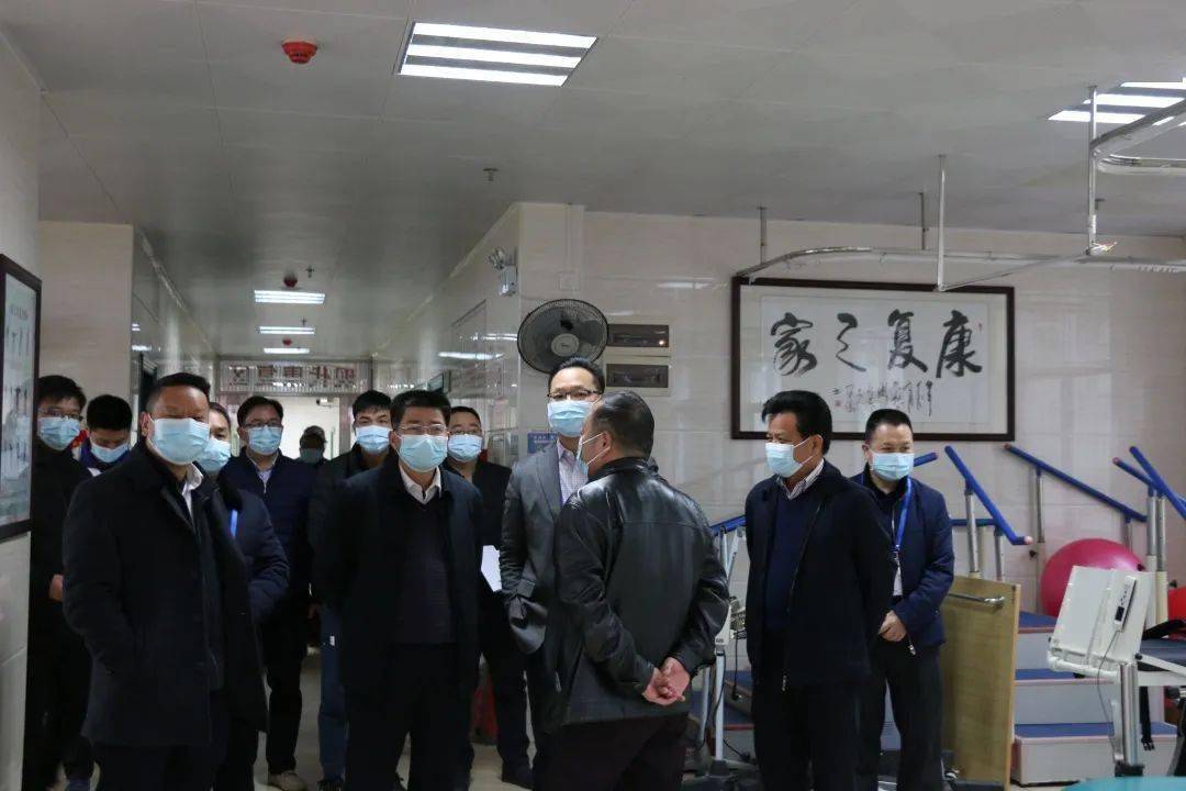新年伊始,万象更新,县委书记黄海生一行到龙川县中医院调研