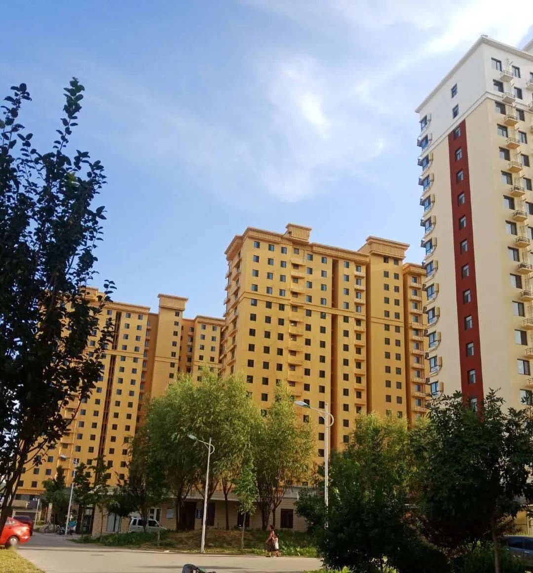 宏远阳光丽景——准现房销售宏远房地产拥有自己的物业公司,高标准