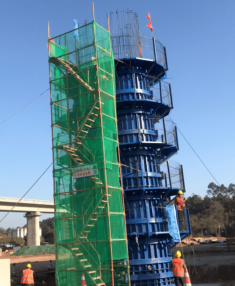 最新进展梅龙铁路5标首个墩身顺利浇筑计划2024年建成通车