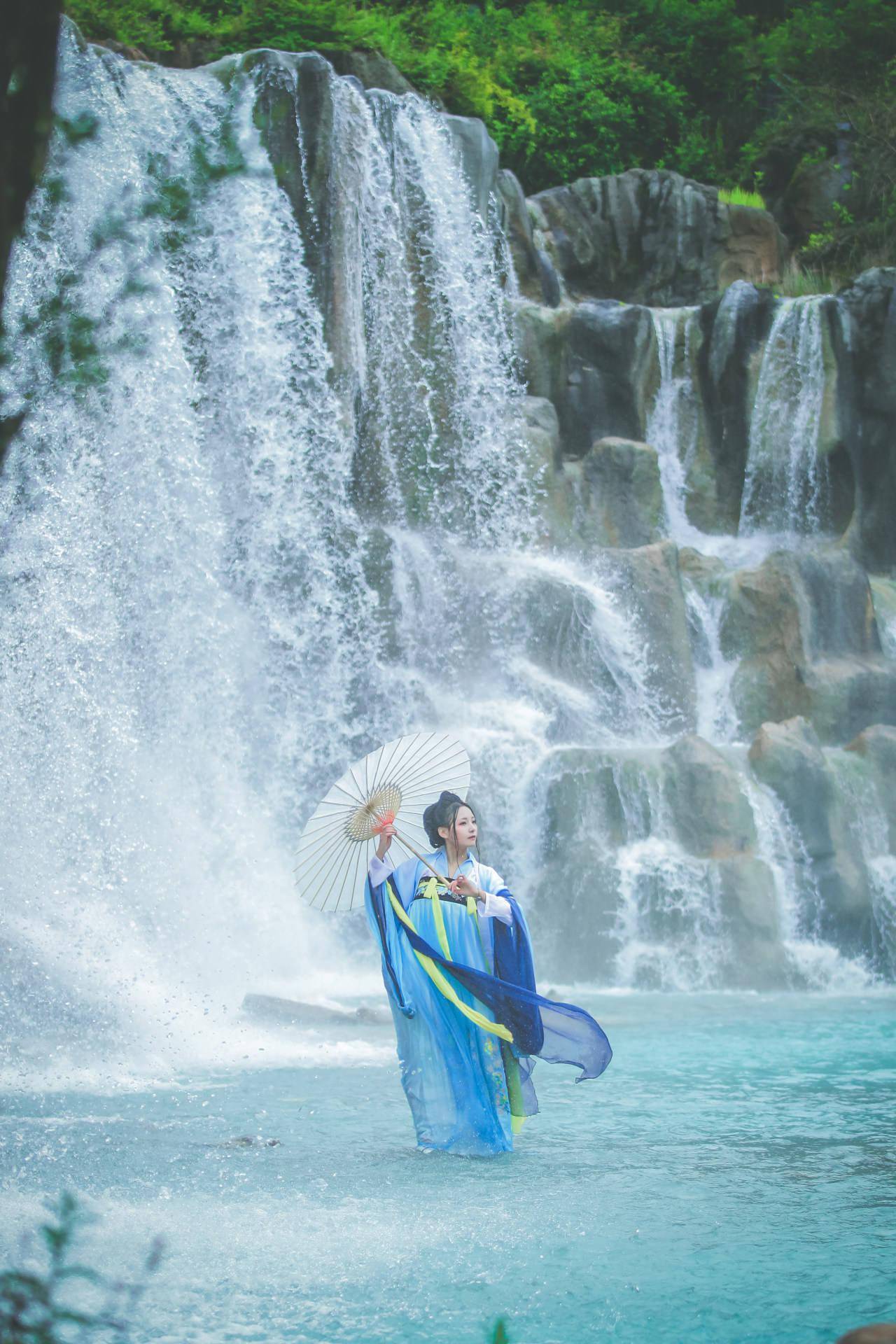 汉服私影 渺渺兮予怀,望美人兮天一方