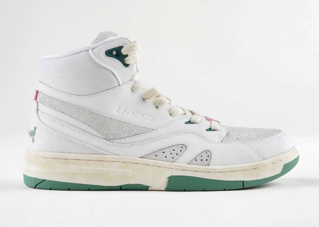 李宁"温感变色"鞋款曝光,「少不入川」第3季公布抢购信息!