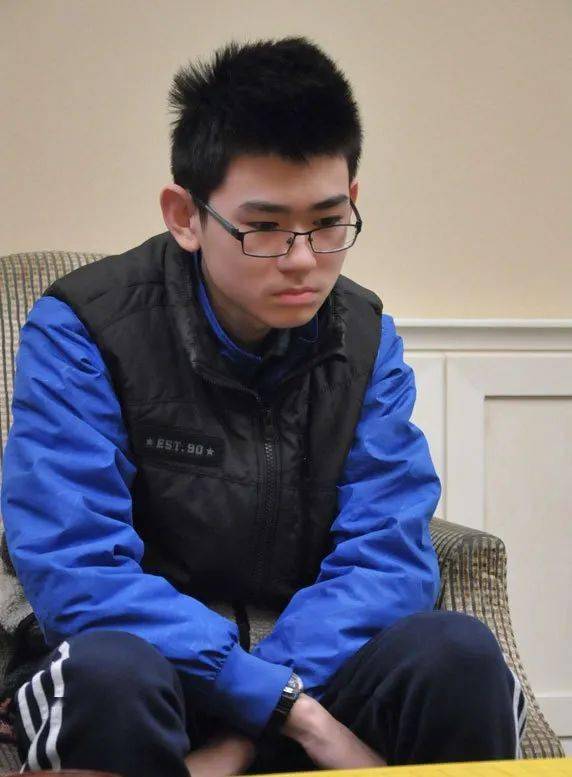 黄静远的职业生涯经历了什么?