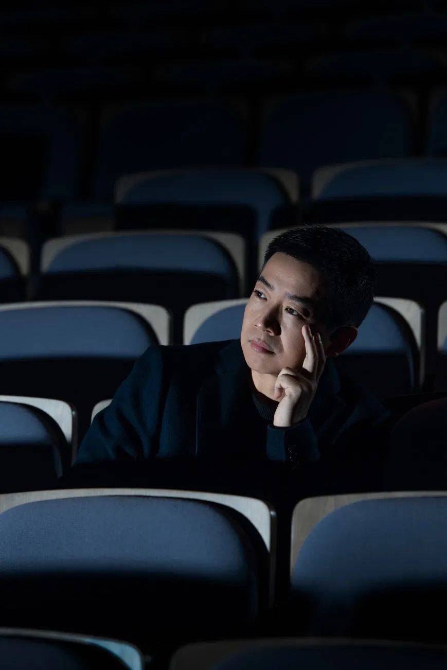 该剧编剧/剧本朗读导演喻荣军,将由田水,韩秀一,李晨涛,赵海涛,徐紫东