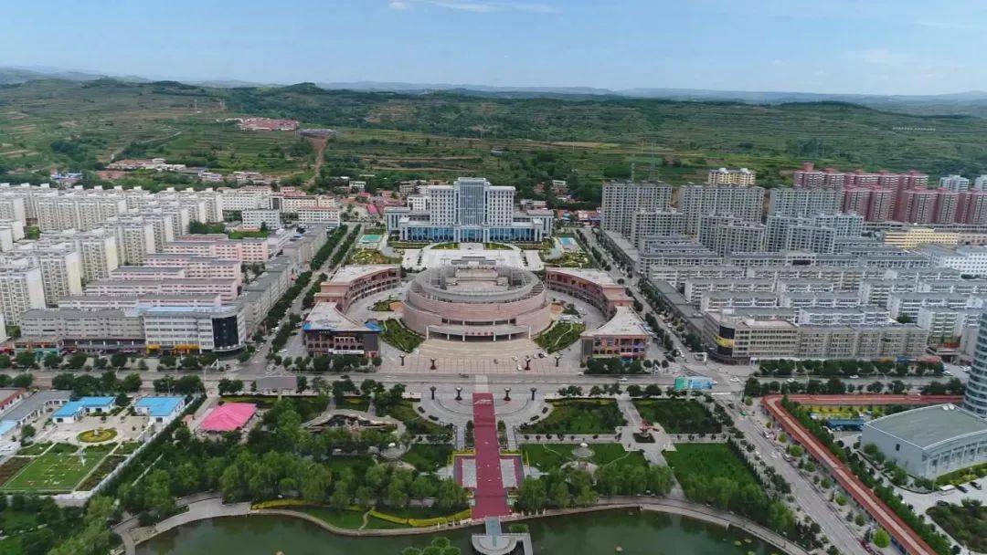 【一线直达】——华亭:提升城市颜值 夯实幸福根基