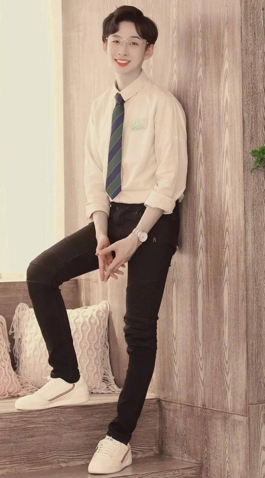 手机壁纸齐思钧