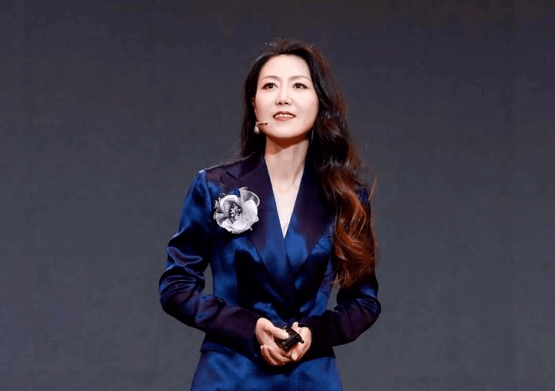 痛心年仅48岁上海一偶像级女教授离世