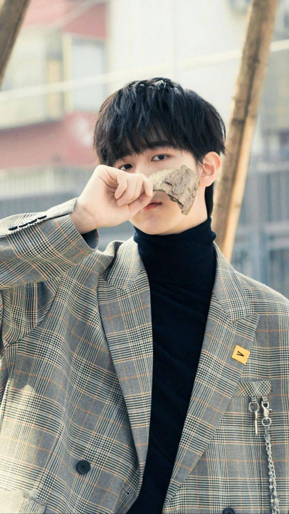 手机壁纸r1se赵让