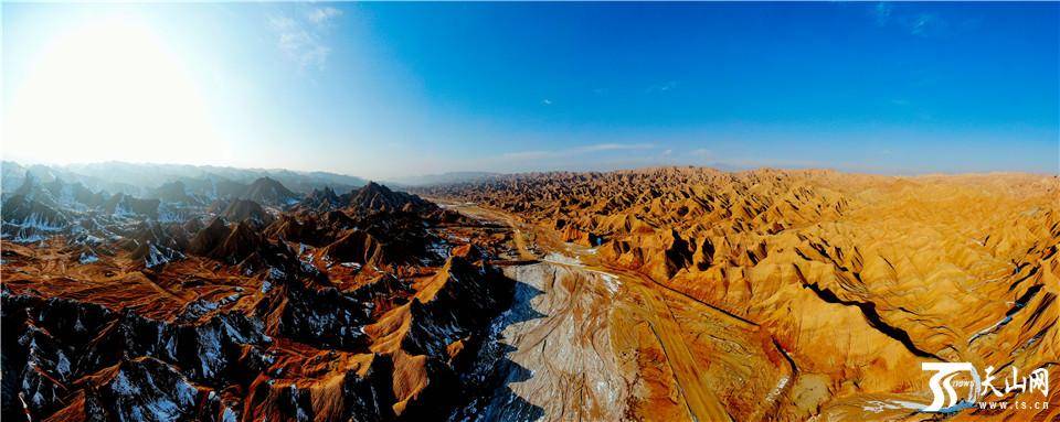 【高清组图】航拍拜城县哈拉苏红河谷雪后壮美风光