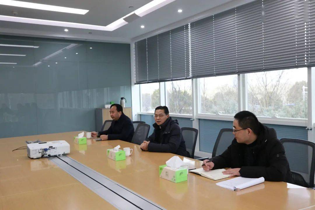 市局周正权局长带队走访服务挂钩重点企业