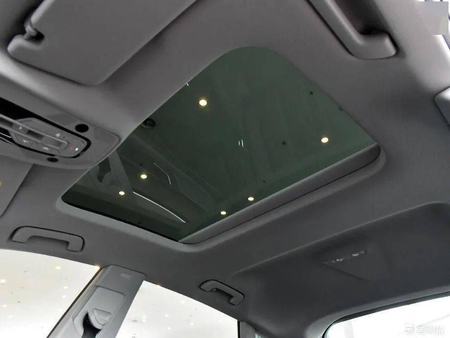 科技与优雅兼备,奥迪a7到店实拍,开上它保证足回头率很高!