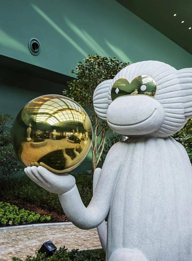 jaimehayon新作首尔艺术画廊风游乐场