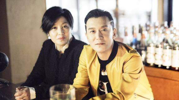 哈文生日晒出一家三口合照幸福一家令人羡慕