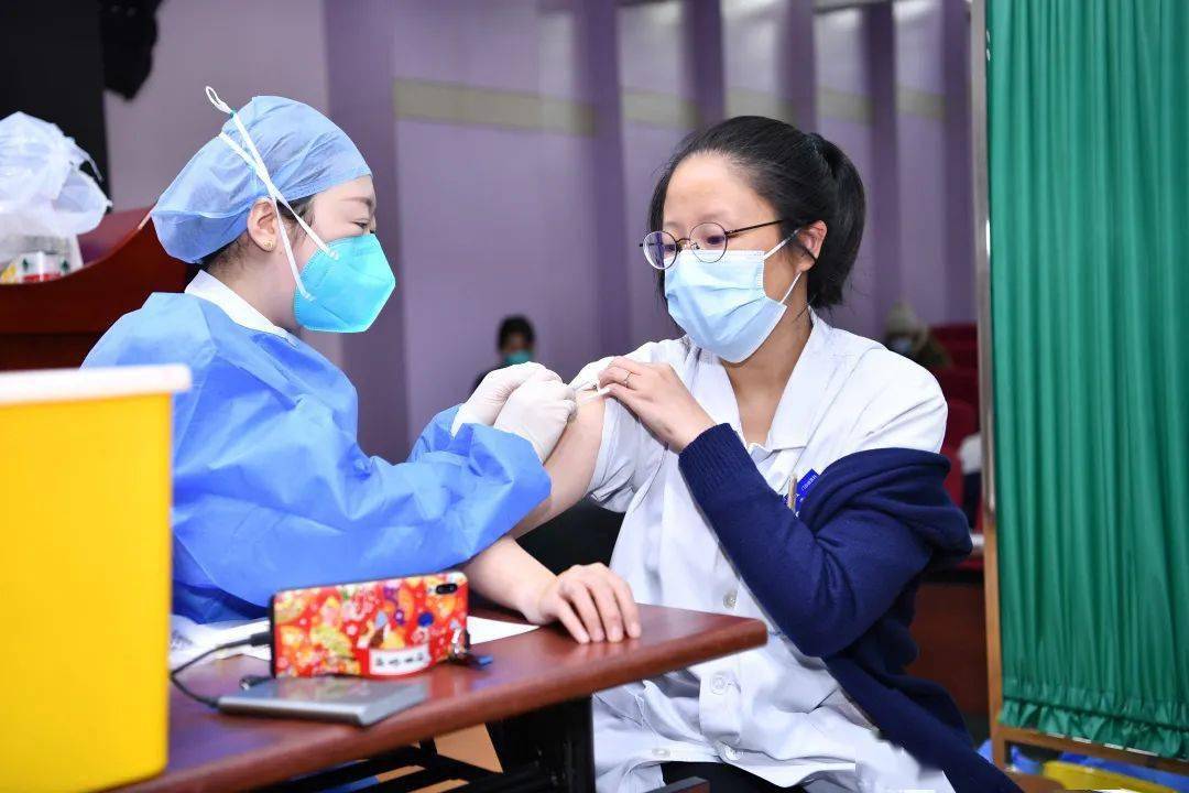 北医三院有序推进新冠肺炎病毒疫苗接种工作