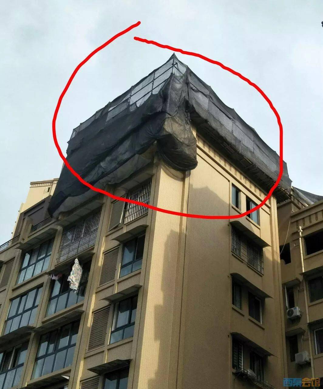 自贡一小区违建噪音大引起民愤,你家小区是否存在.