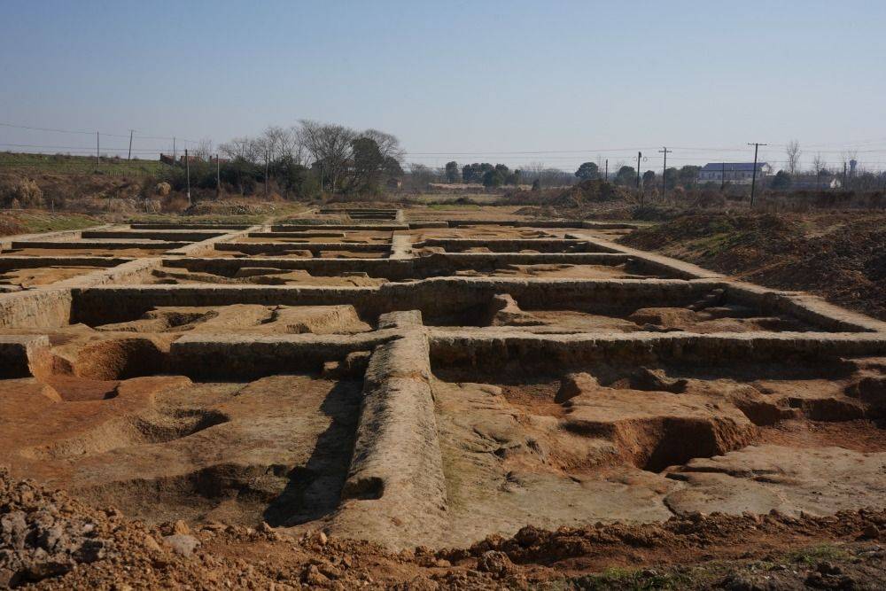 考古发现罗城遗址是目前已知最早的楚文化入湘遗存