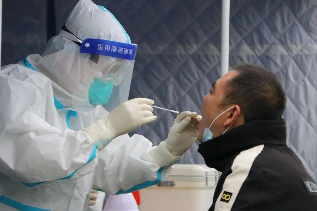 "存量清零,增量管控",我区全面开展核酸检测采样工作_崇礼