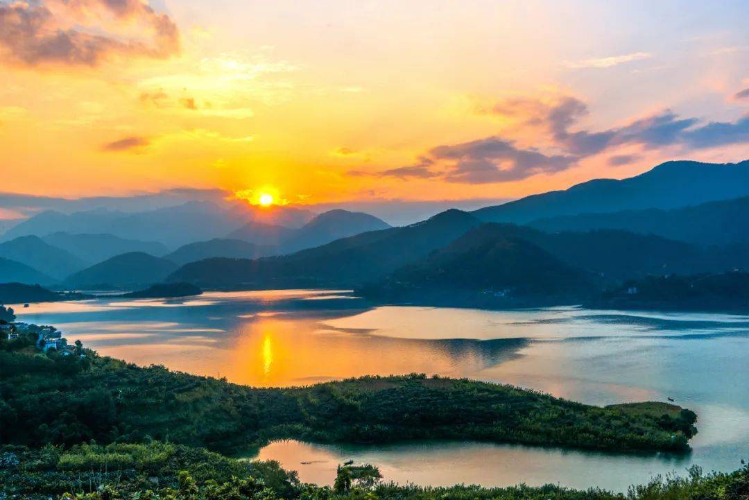 康养盐边丨冬日暖阳 水墨画廊