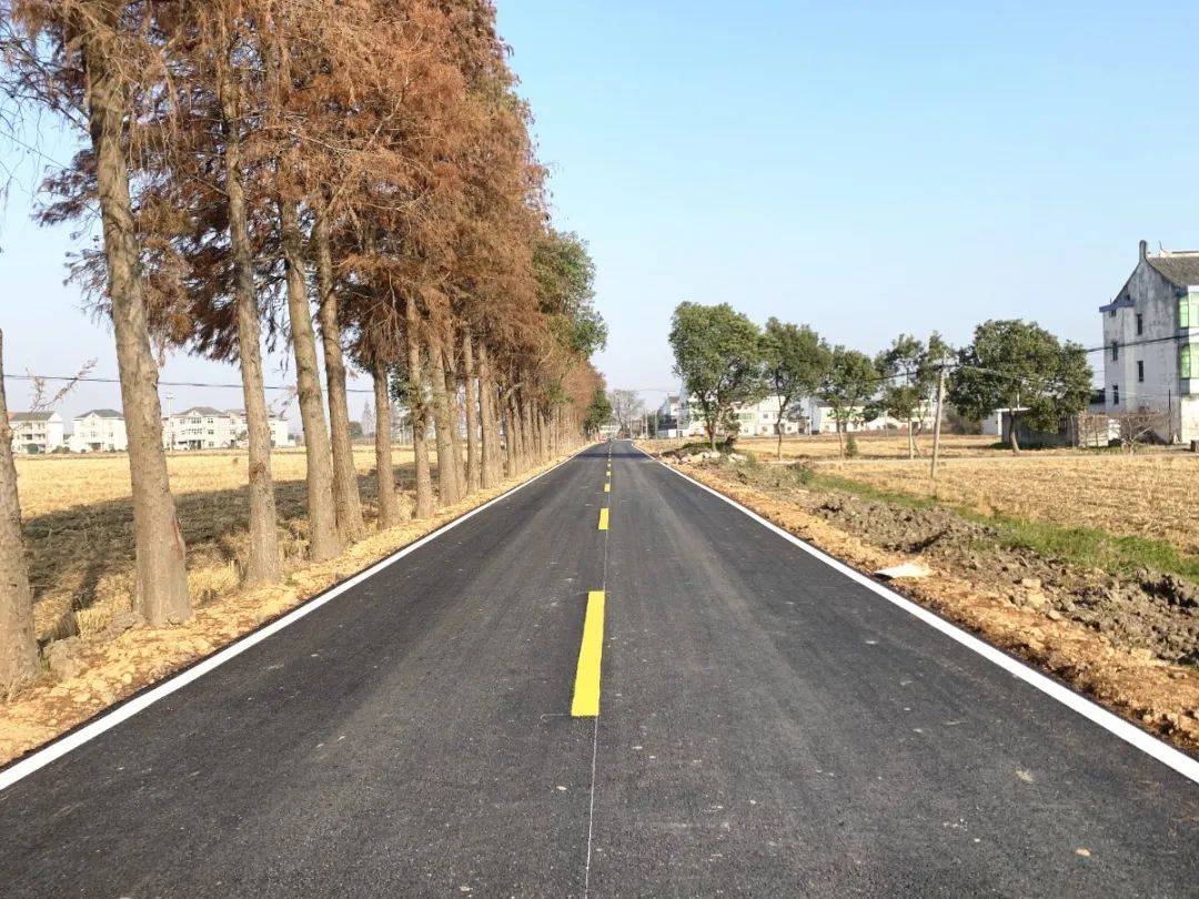 民生实事票决四好农村路铺筑百姓幸福路