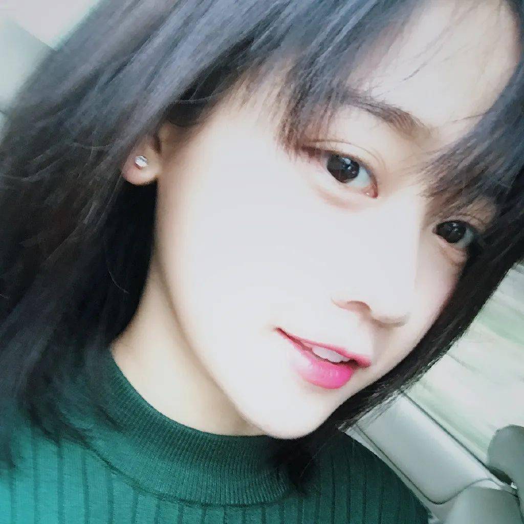 微信头像郑湫泓