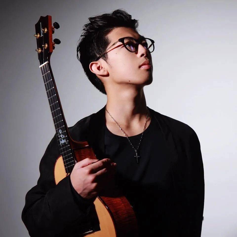 是不是玩ukulele的人 和rio一样向往夏威夷 克里里