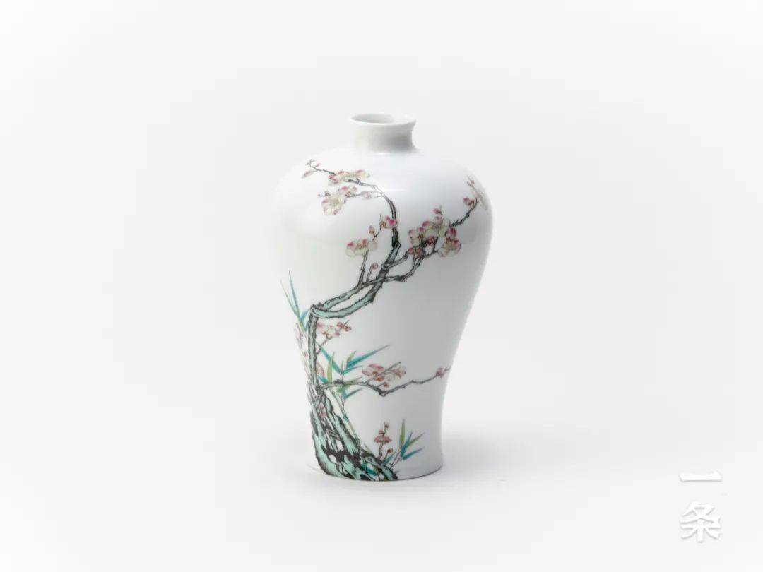 中国　古七宝琺瑯彩　花文　双耳瓶　花瓶　N　4937A 金属工芸 美術品 おもちゃ・ホビー・グッズ 最適な価格