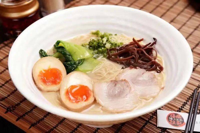 长宁这家开了16年的 深夜食堂 生意因何一直兴隆 博多