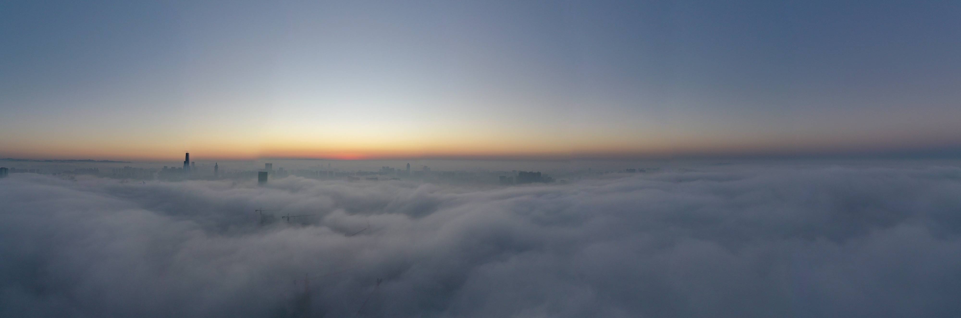 贵阳出现大雾天气
