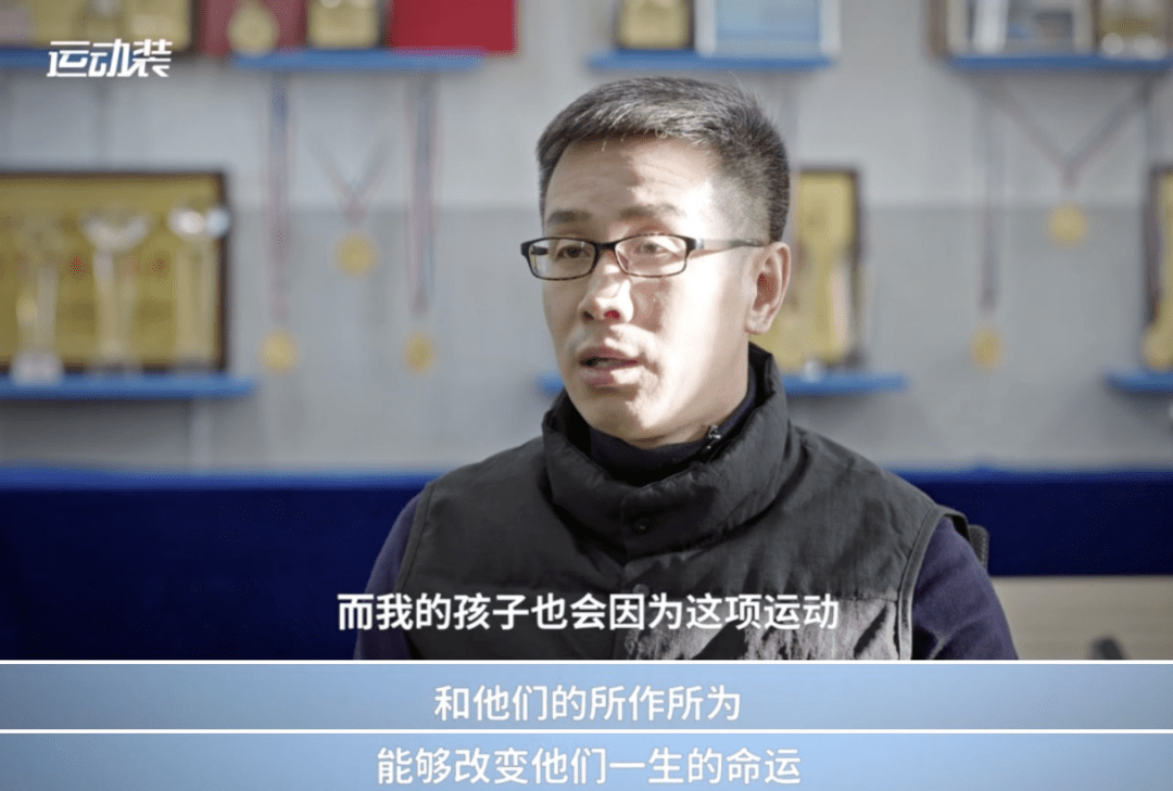 辍学少年100本科录取这支足球队值得所有奖杯