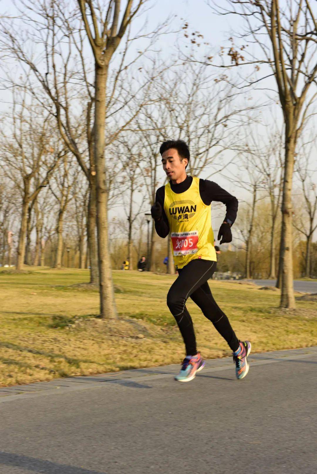 多图慎点】2021卢湾跑团欢乐铁三年会_全马