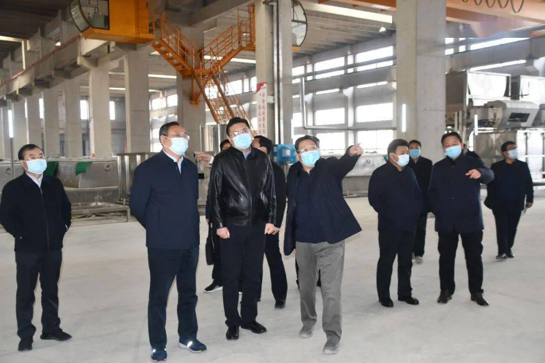商丘市委常委,常务副市长吴祖明一行莅临皇沟工业园进行重点项目建设