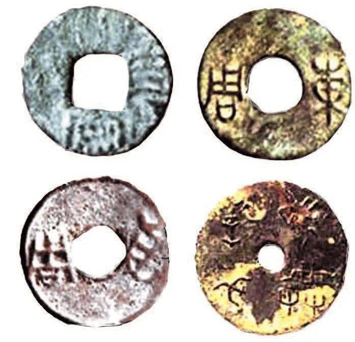 中国最早的金属铸币:铜空首布